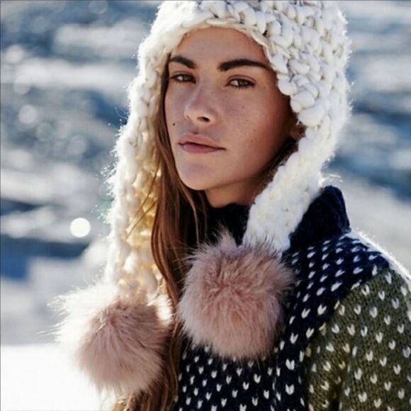 Free People Snow Castle Trapper Pom Hat Ivory - Picture 10 of 10